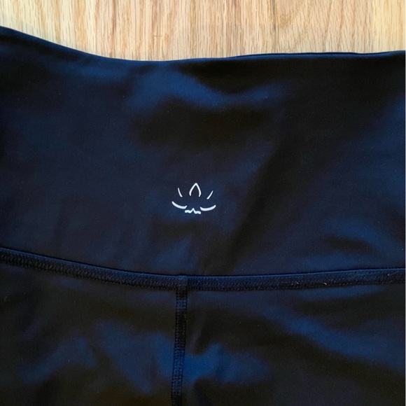 Beyond Yoga Black Leggings with Laser Cut Mesh Detail - Picture 5 of 7